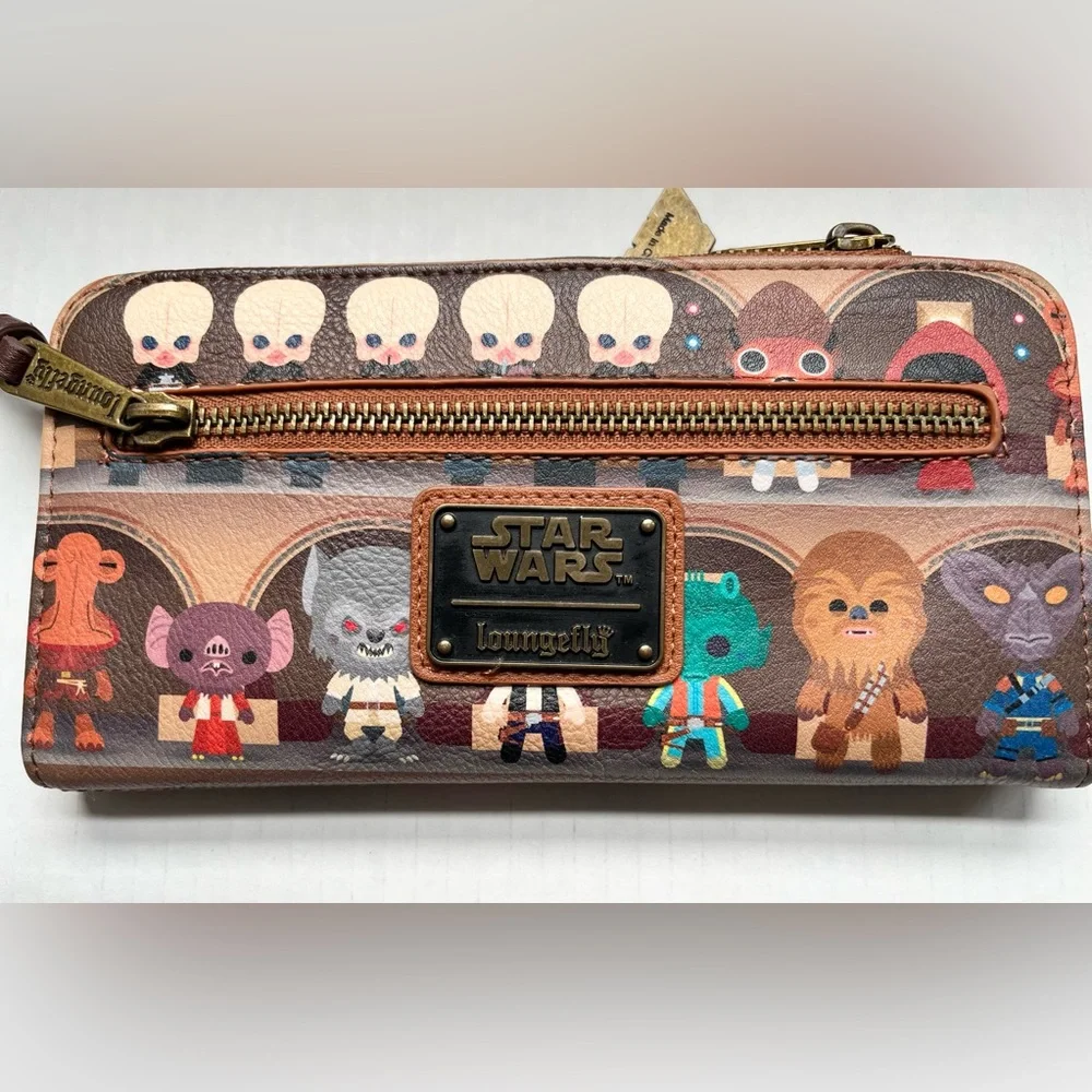Loungefly X Star Wars Catina Scene Bifold Wallet. Top Zip, Multiple Pockets.